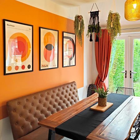 Carvetii - Phoenix House - Near Hospital, Max 8 Ppl คาร์ลไอเอิล ภายนอก รูปภาพ